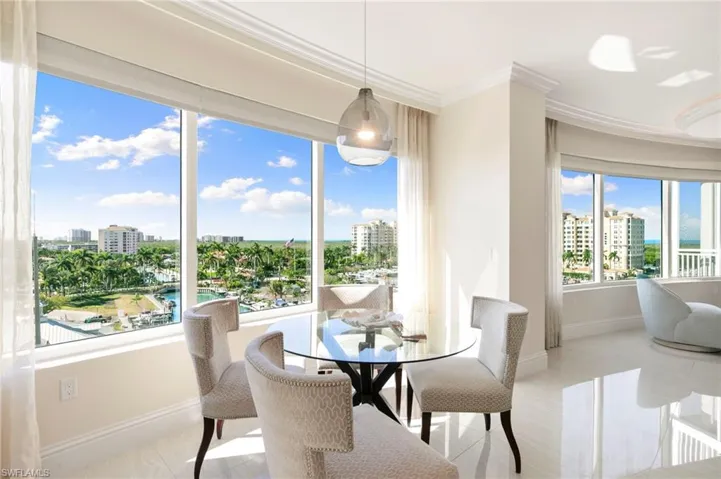 Open Kitchen to Breakfast Nook