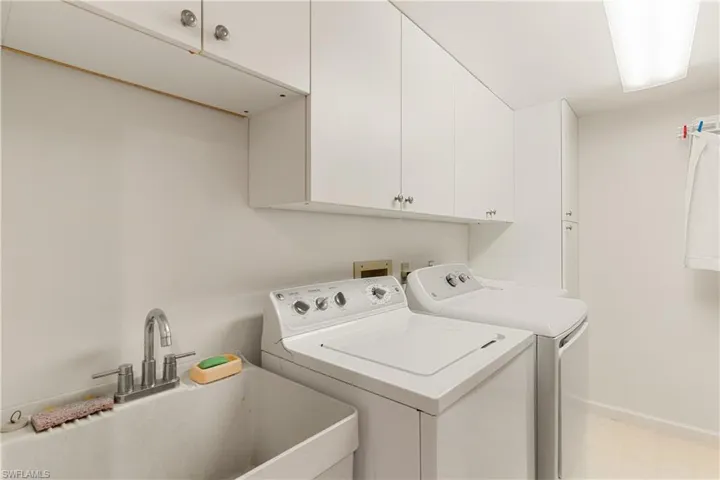 4451 Gulf Shore Blvd N 505, Naples, Florida 34103