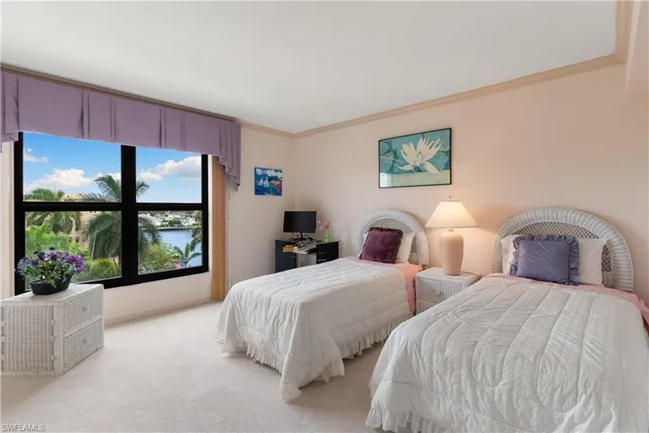 4451 Gulf Shore Blvd N 505, Naples, Florida 34103