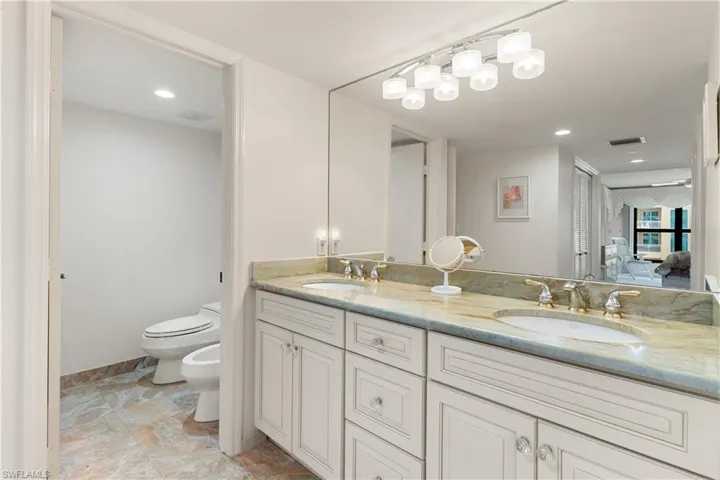4451 Gulf Shore Blvd N 505, Naples, Florida 34103