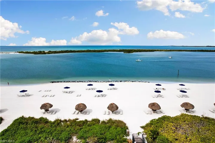375 Periwinkle CT, MARCO ISLAND FL 34145