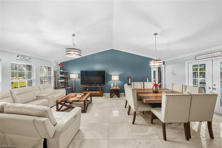 17250 Caloosa Trace Cir, Fort Myers, Florida 33967