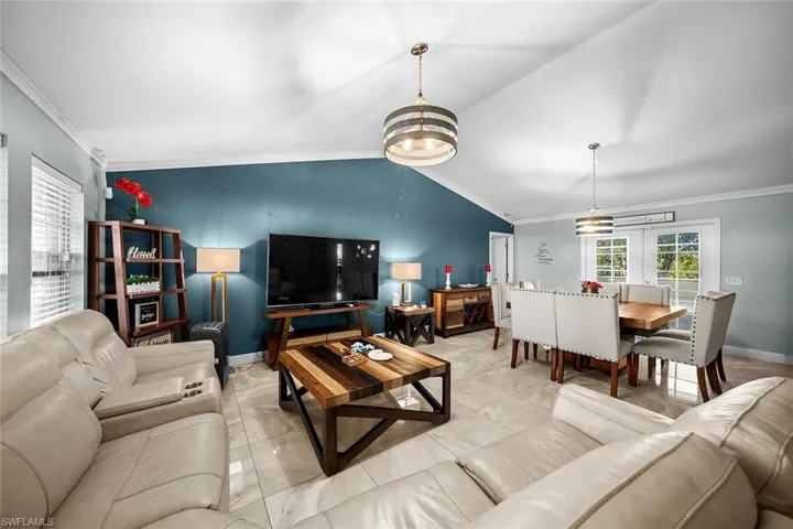 17250 Caloosa Trace Cir, Fort Myers, Florida 33967