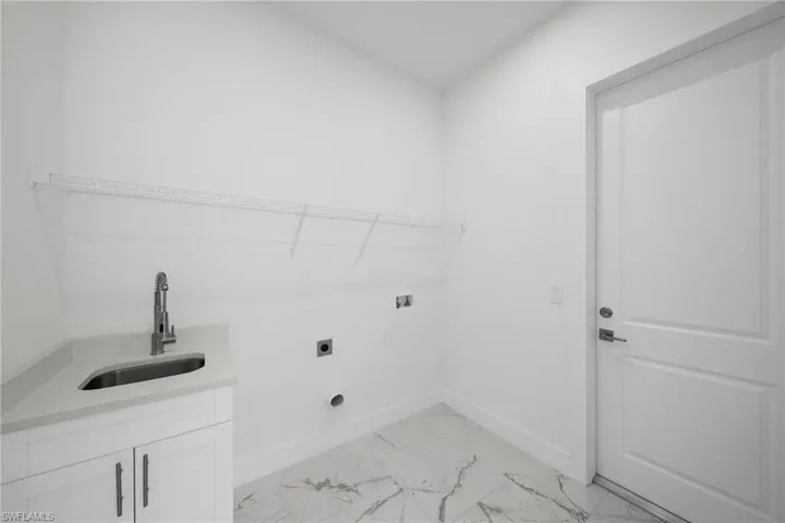436 NW 5th  TER, Cape Coral, FL 33993