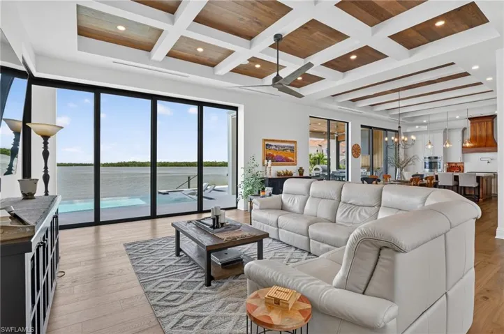 1890 Cascade Ct, Marco Island, Florida 34145