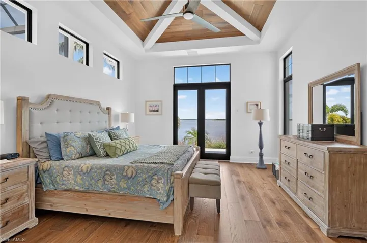 1890 Cascade Ct, Marco Island, Florida 34145