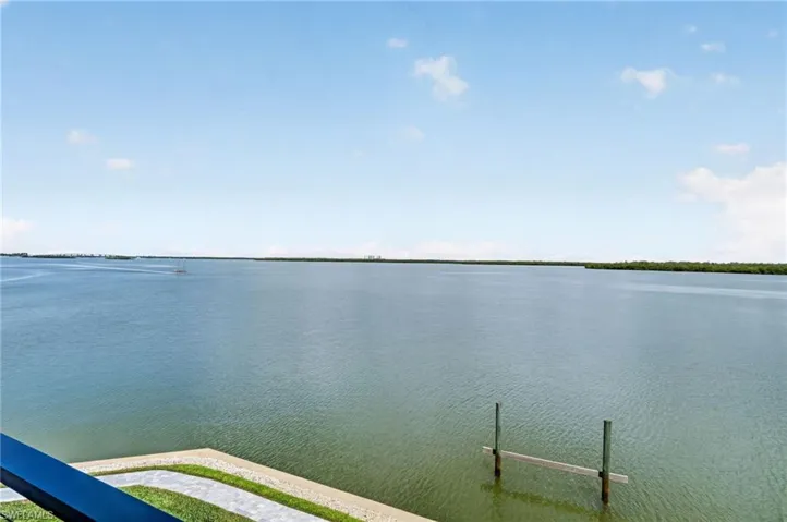 1890 Cascade Ct, Marco Island, Florida 34145