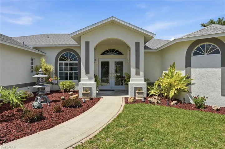241 Se 29th Ter, Cape Coral, Florida 33904