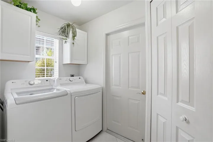 241 Se 29th Ter, Cape Coral, Florida 33904