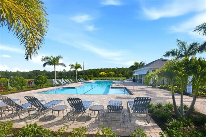 8058 Cedar Key Way, Lehigh Acres, Florida 33971