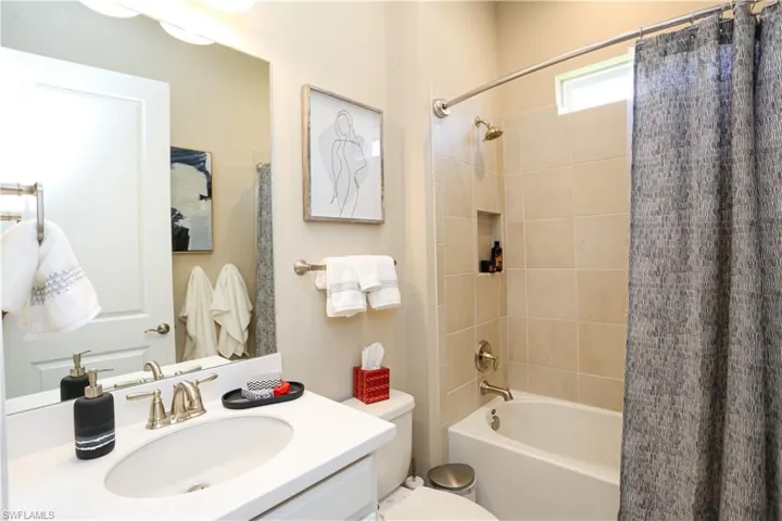 15318 Aprile St, Naples, Florida 34114