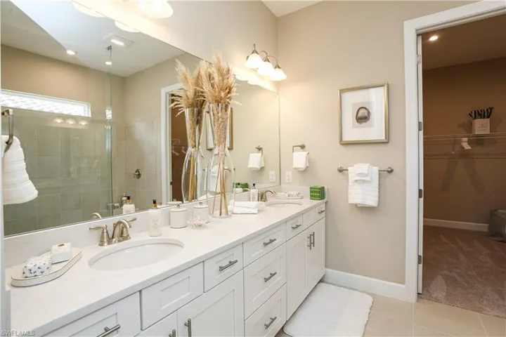 15318 Aprile St, Naples, Florida 34114