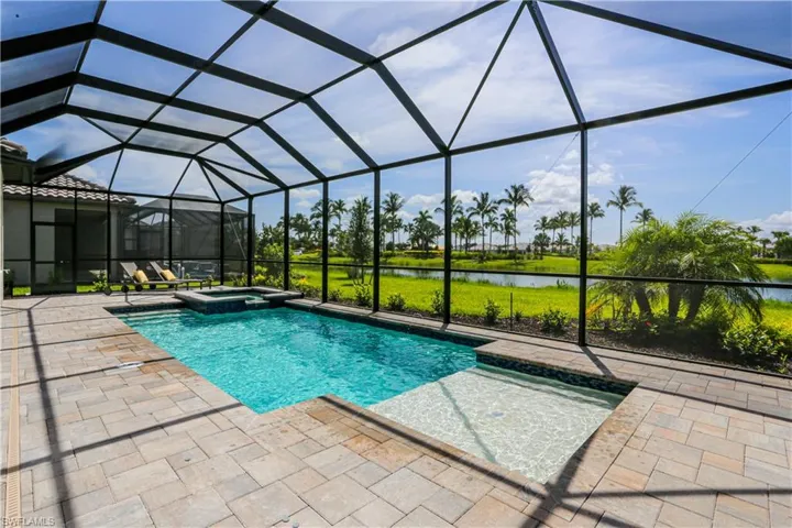 15318 Aprile St, Naples, Florida 34114