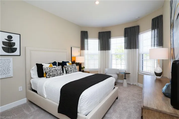 15318 Aprile St, Naples, Florida 34114