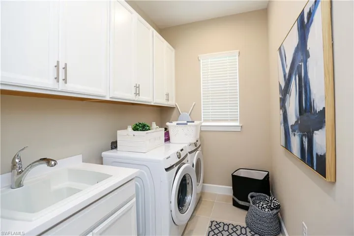 15318 Aprile St, Naples, Florida 34114