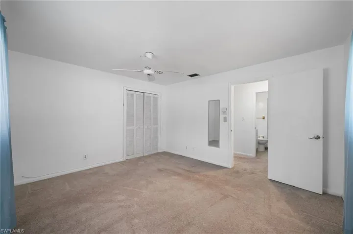 Second Bedroom next to pool bath