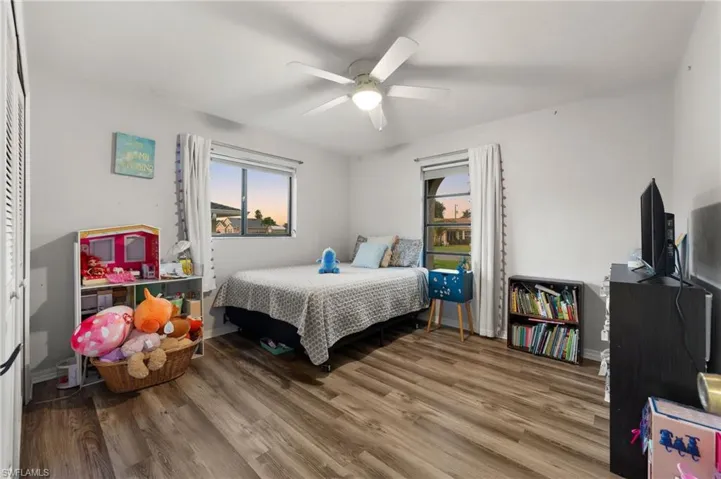 3016 Se 8th Ave, Cape Coral Fl 33904