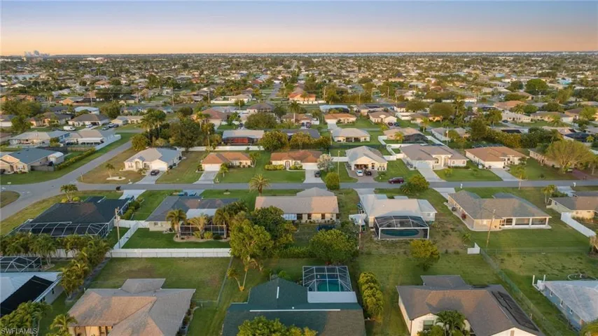 3016 Se 8th Ave, Cape Coral Fl 33904
