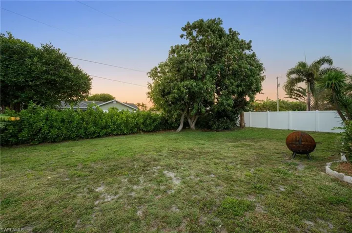 3016 Se 8th Ave, Cape Coral Fl 33904