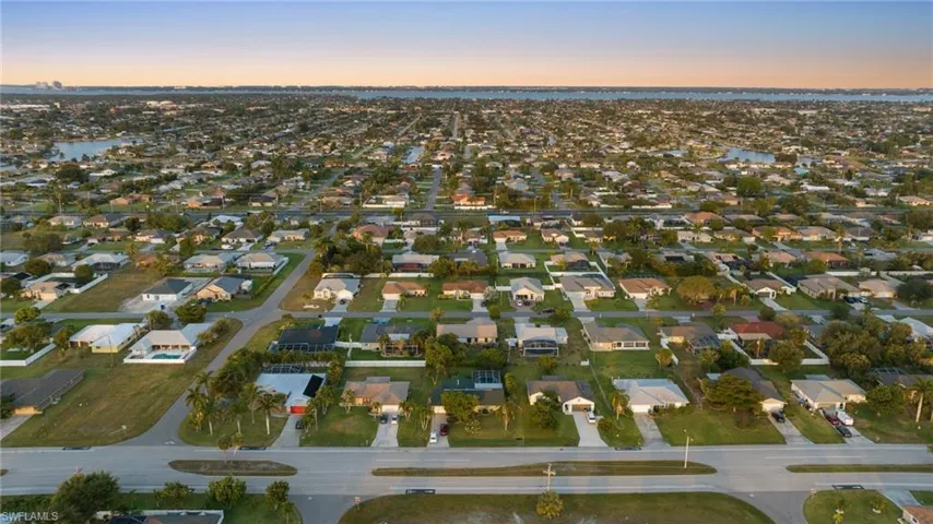 3016 Se 8th Ave, Cape Coral Fl 33904