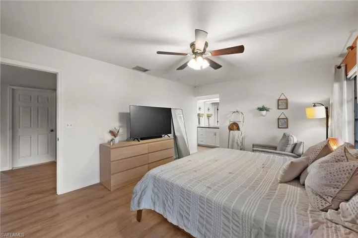 3016 Se 8th Ave, Cape Coral Fl 33904