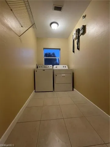621  Joel  BLVD, Lehigh Acres, FL 33936