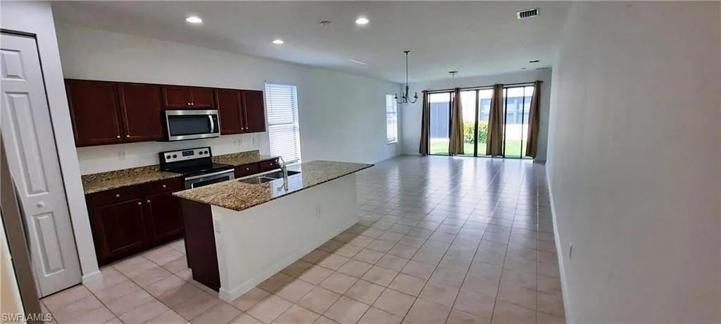 5542 Useppa Dr, Ave Maria, Florida 34142