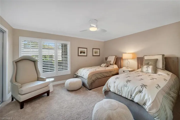 108  Clubhouse  DR, Naples, FL 34105