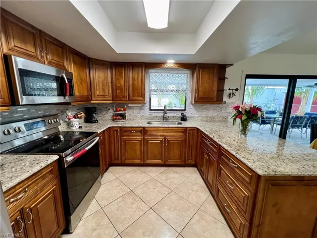 603  Lhommedieu  ST, Lehigh Acres, FL 33936