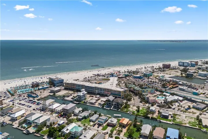 Fort Myers Beach is a vibrant coastal community known for its sugar-white sands, turquoise waters, and laid-back island vibe.