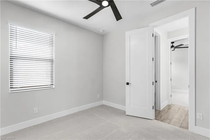 3524 Sw 3rd St, Cape Coral, Florida 33991