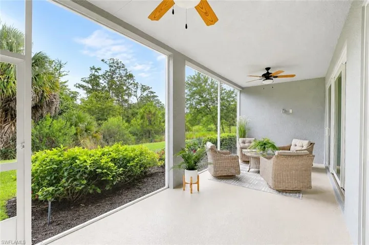2620 Seychelles Cir 1302, Naples, Florida 34112