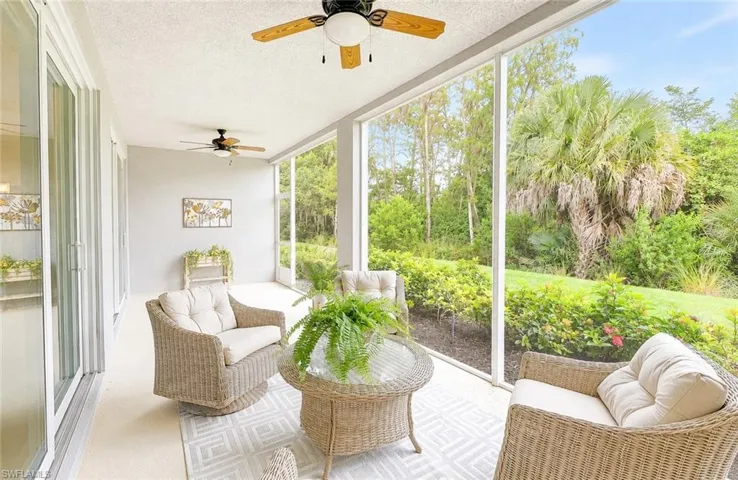2620 Seychelles Cir 1302, Naples, Florida 34112