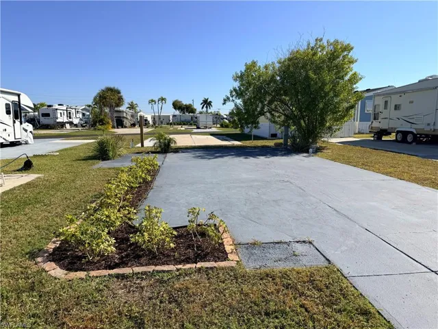 19681  Summerlin #179  RD, Fort Myers, FL 33908