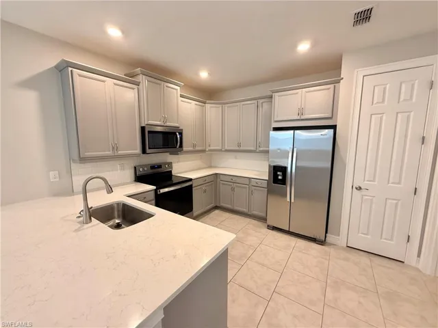 842 Enbrook Loop, Naples, Florida 34114