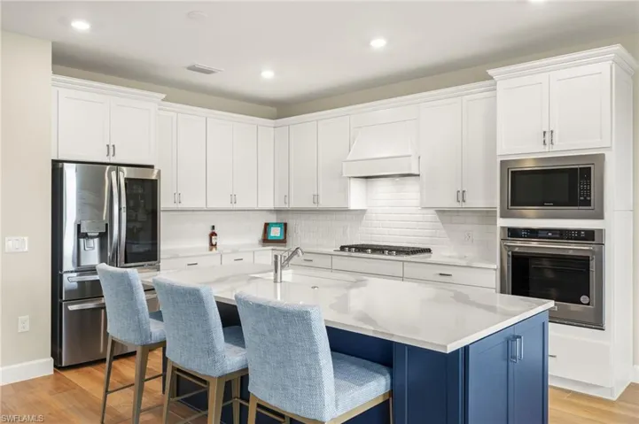 Breakfast Bar