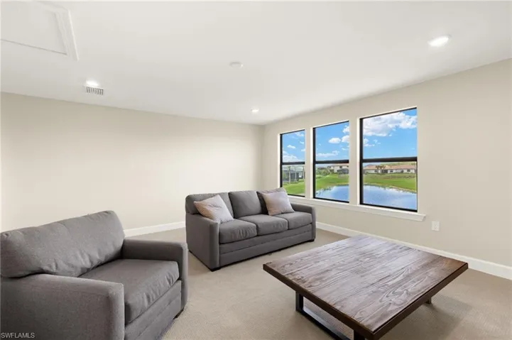 Media Room/Loft
