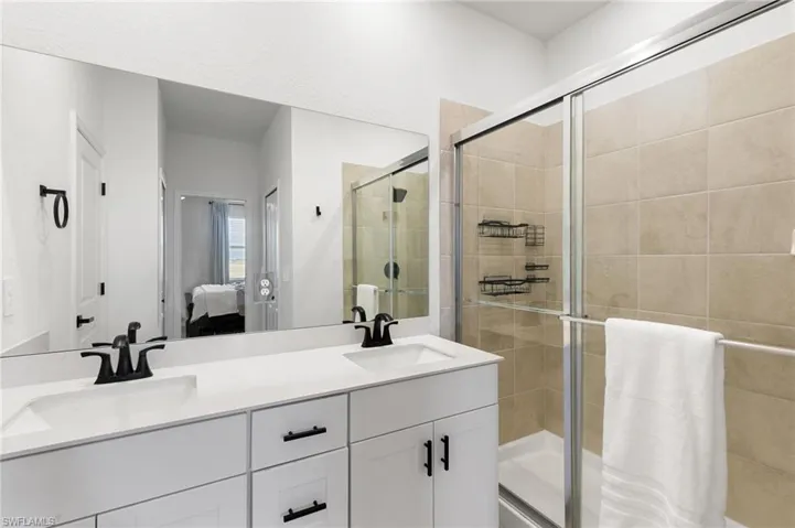 2919  Citrus  ST, Naples, FL 34120