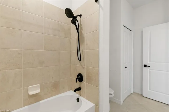 2919  Citrus  ST, Naples, FL 34120
