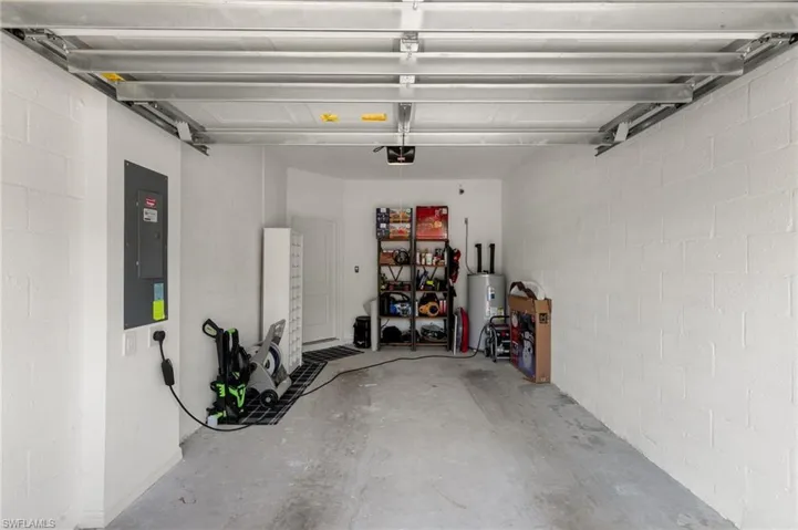2919  Citrus  ST, Naples, FL 34120