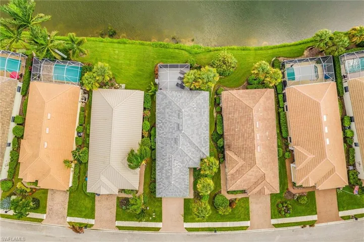 2495 Belleville Ct, Cape Coral, Florida 33991