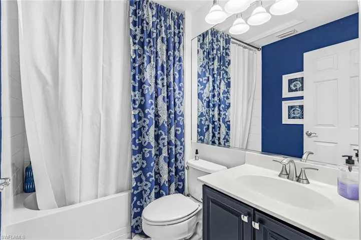 2495 Belleville Ct, Cape Coral, Florida 33991