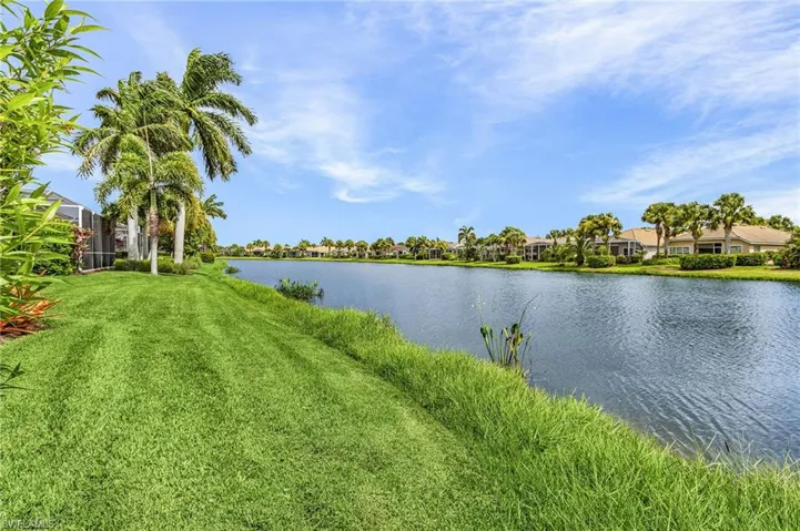 2495 Belleville Ct, Cape Coral, Florida 33991