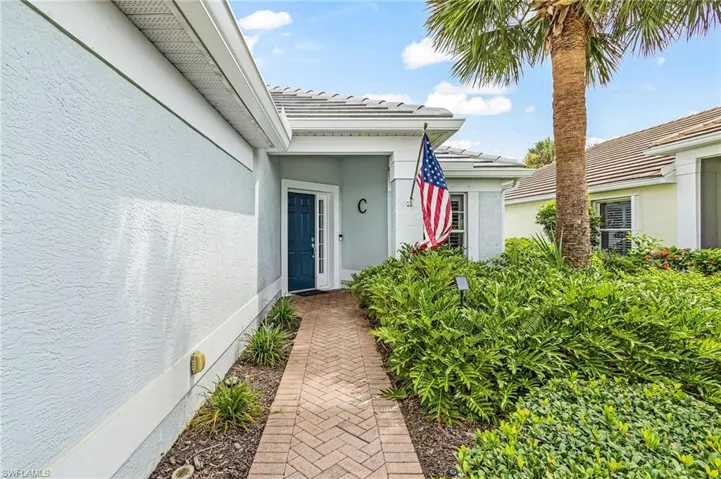 2495 Belleville Ct, Cape Coral, Florida 33991