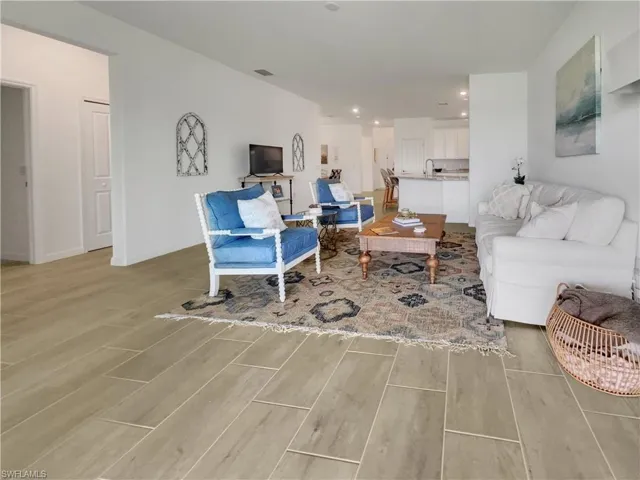 3248  Menores  WAY, Fort Myers, FL 33905