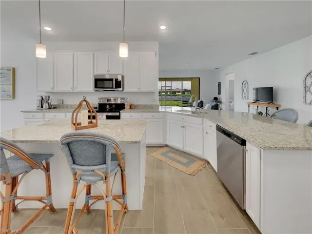 3248  Menores  WAY, Fort Myers, FL 33905