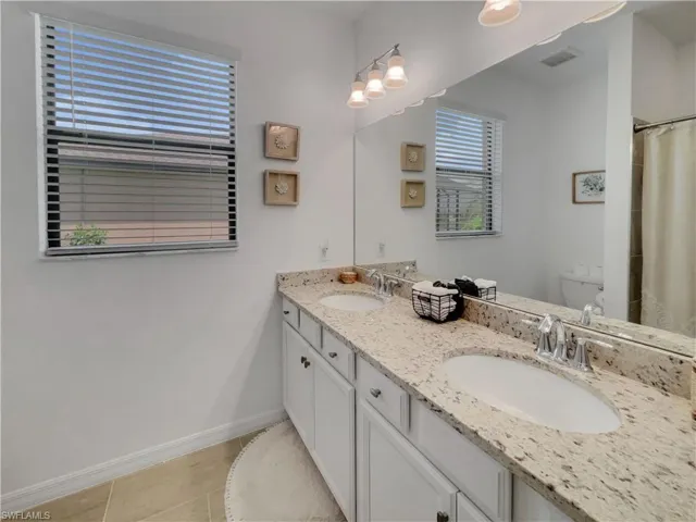 3248  Menores  WAY, Fort Myers, FL 33905