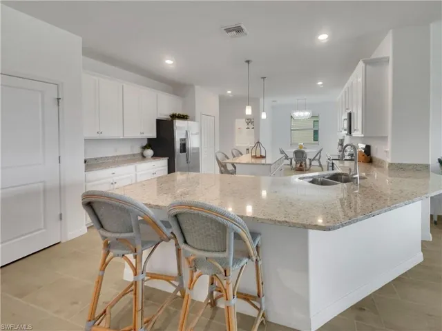 3248  Menores  WAY, Fort Myers, FL 33905