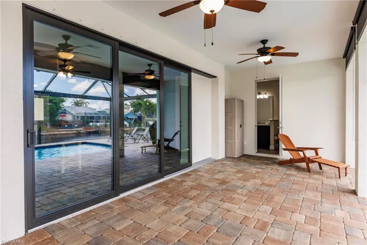 924 SE 21st  AVE, Cape Coral, FL 33990