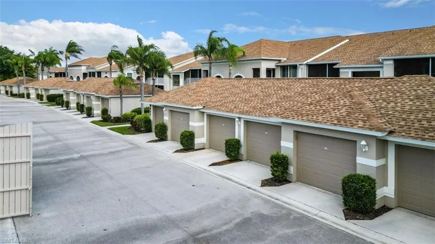 8059  Queen Palm  LN, Fort Myers, FL 33966